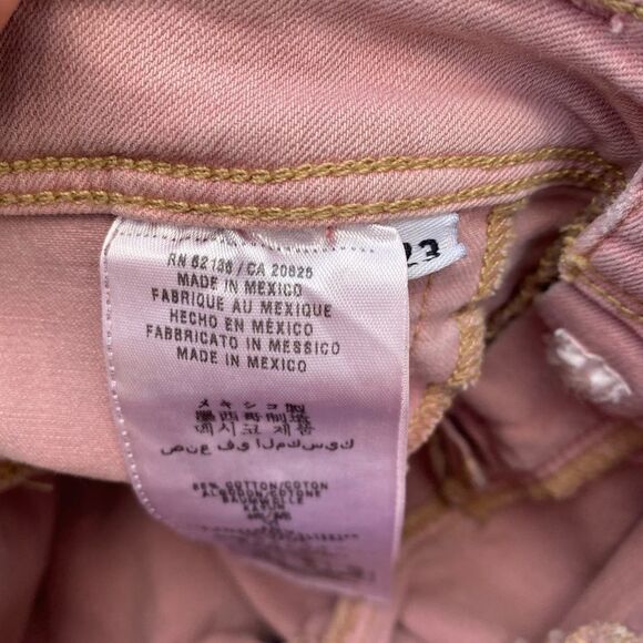 Guess Shorts - Picture 5 of 9